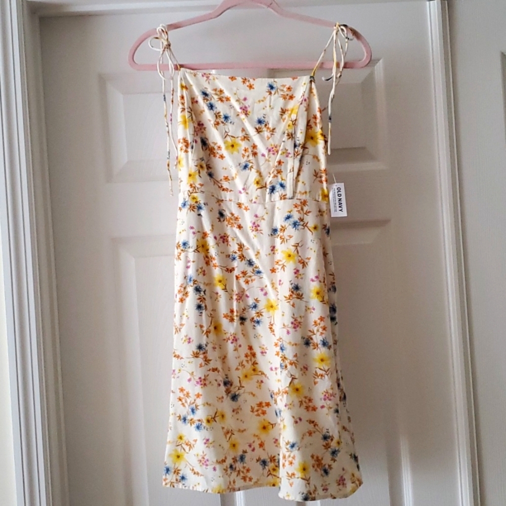 Old Navy Fit And Flare Floral Dress